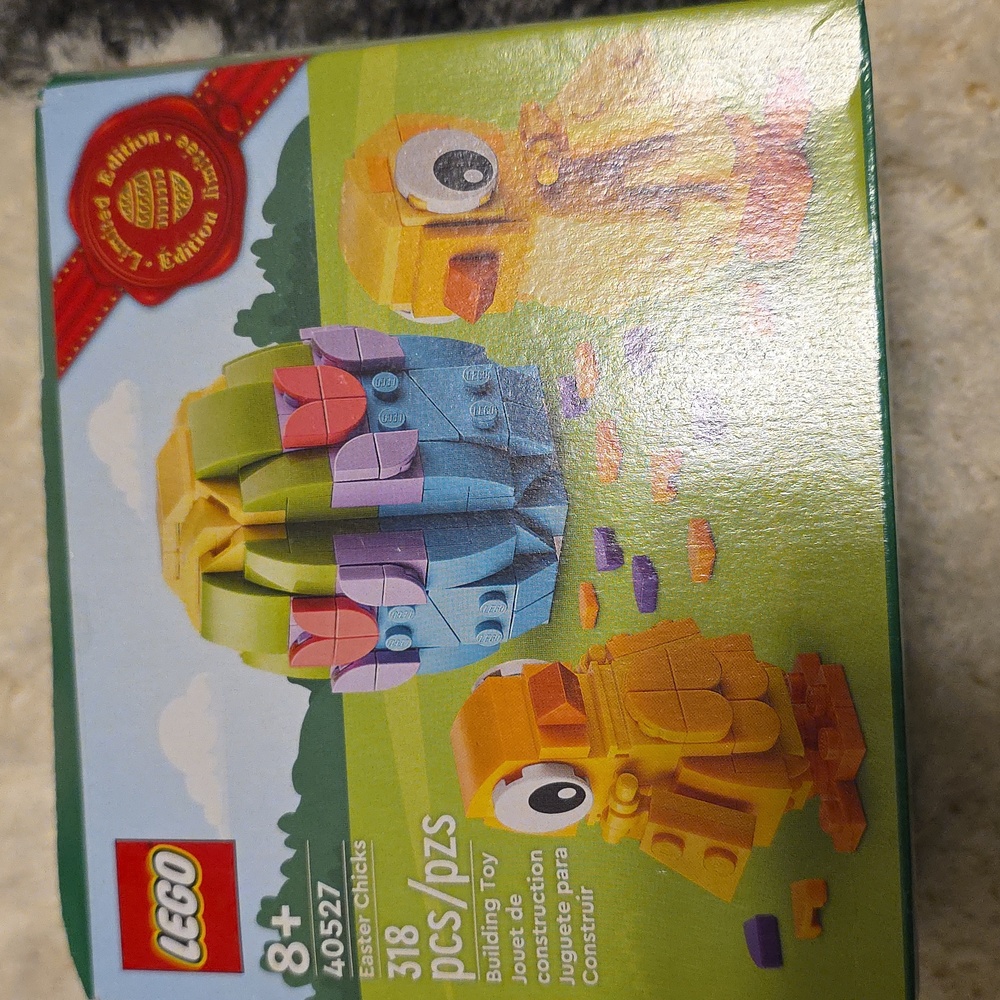 LEGO Easter Chicks Set